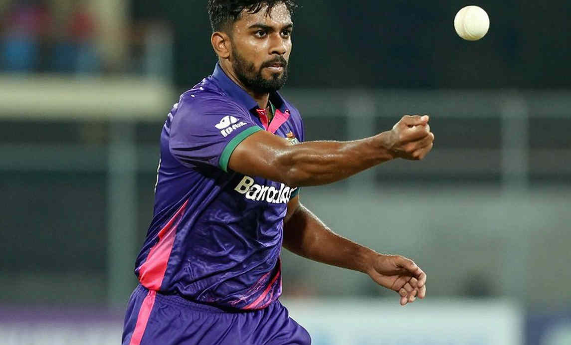 আইপিএলে খেলোয়াড় চলাচল: ২৭ কোটির দামের আড়ালে অনুমতির হিসাব
